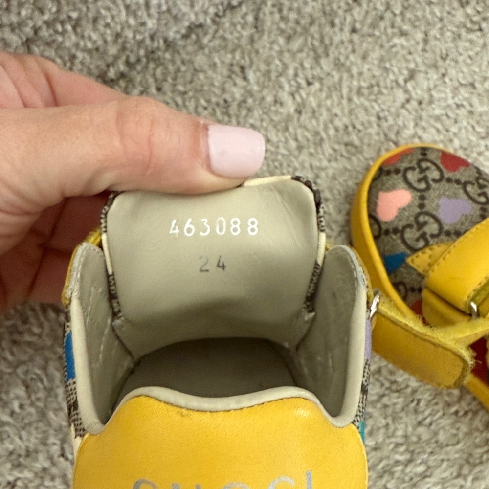 Gucci Kids Yellow Heart GG Canvas Velcro Sneakers - Picture 8 of 9